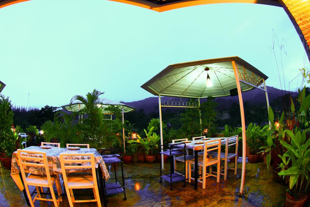 Khunkhao Tamnanprai Resort Suan Phueng Exterior foto