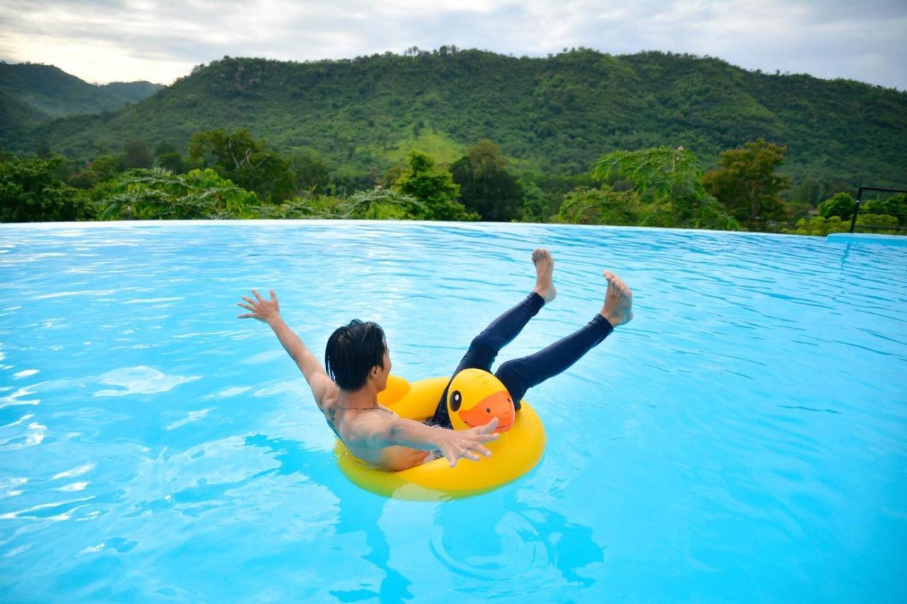 Khunkhao Tamnanprai Resort Suan Phueng Exterior foto